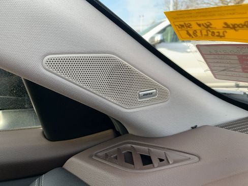 Used 2022 Nissan Rogue SL w/ SL Premium Package image 22