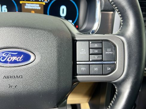 Used 2021 Ford F150 Lariat w/ Equipment Group 502A High AWD/4WD image 19