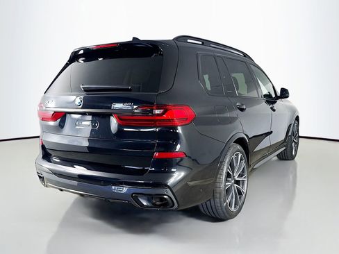 Used 2021 BMW X7 xDrive40i w/ M Sport Package AWD/4WD image 7