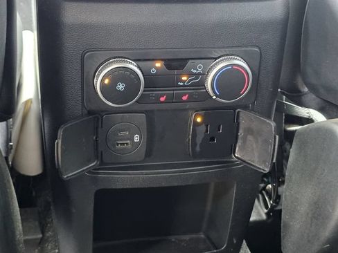 Used 2020 Ford Explorer Limited RWD image 19