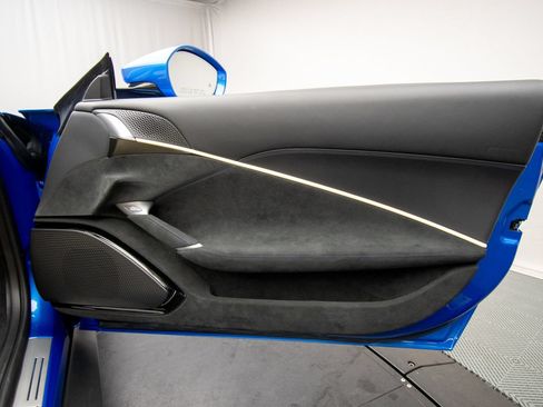 Used 2026 Ferrari Roma Spider RWD image 50