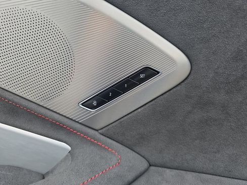 Certified 2023 Chevrolet Corvette Stingray Premium Conv w/ 3LT image 33