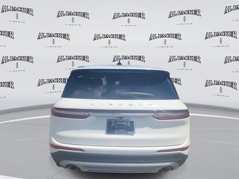 Used 2023 Lincoln Corsair FWD image 4