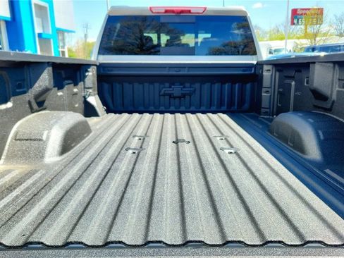 New 2026 Chevrolet Silverado 2500 LT w/ All Star Edition AWD/4WD image 8