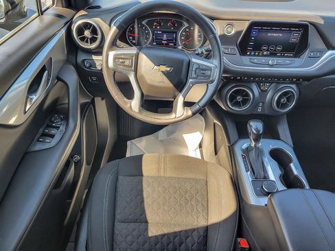 Certified 2020 Chevrolet Blazer LT image 11