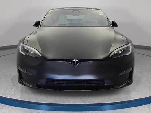 Used 2024 Tesla Model S Plaid AWD/4WD image 2