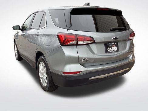 Used 2024 Chevrolet Equinox LT w/ LPO, Floor Liner Package FWD image 9