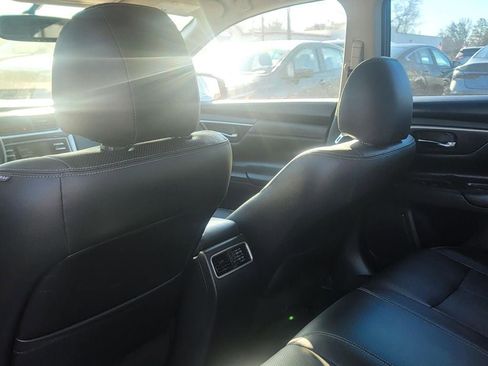 Used 2018 Nissan Altima 2.5 SL image 14