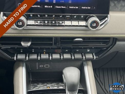 Used 2024 Chevrolet Colorado ZR2 w/ ZR2 Convenience Package III AWD/4WD image 31