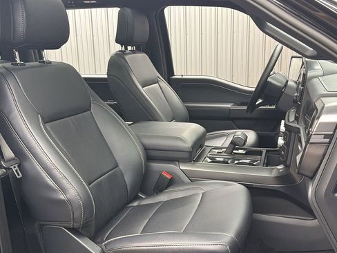 Used 2025 Ford F150 Lariat image 39