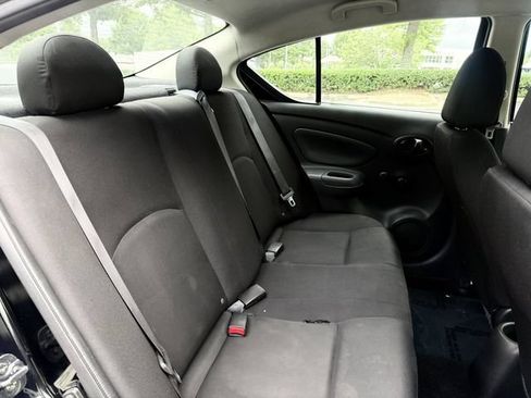 Used 2019 Nissan Versa S FWD image 27