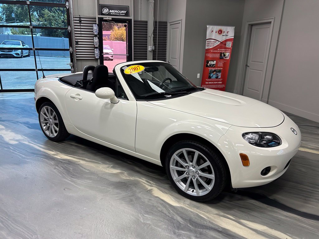 Used 2007 MAZDA MX-5 Miata Touring RWD image 1