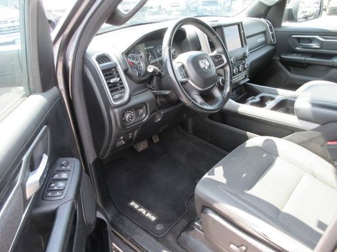 Used 2020 RAM 1500 Big Horn AWD/4WD image 14