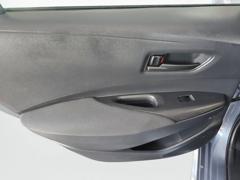Used 2024 Toyota Corolla LE FWD image 33