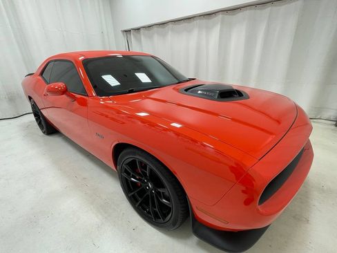 Used 2023 Dodge Challenger R/T w/ Plus Package RWD image 3
