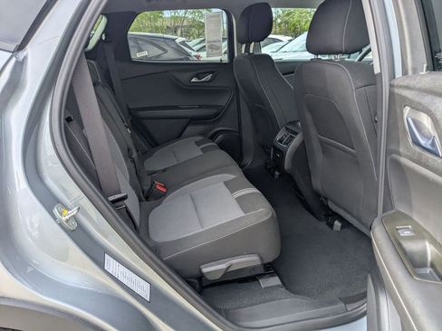 Used 2025 Chevrolet Blazer LT FWD image 29