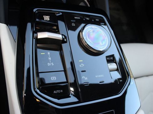 New 2026 BMW 530i w/ M Sport Package image 18