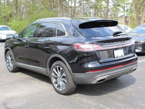 Used 2023 Lincoln Nautilus Reserve AWD/4WD image 7