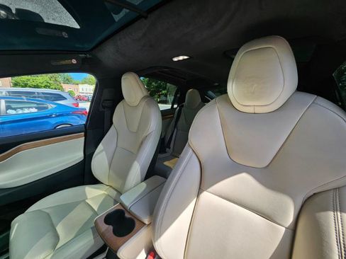 Used 2021 Tesla Model X Long Range AWD/4WD image 37