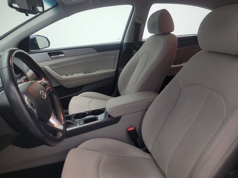 Used 2018 Hyundai Sonata SEL FWD image 17