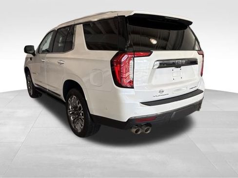 Used 2023 GMC Yukon Denali Ultimate image 3