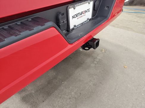 Used 2019 Chevrolet Silverado 1500 Custom w/ Custom Value Package image 38