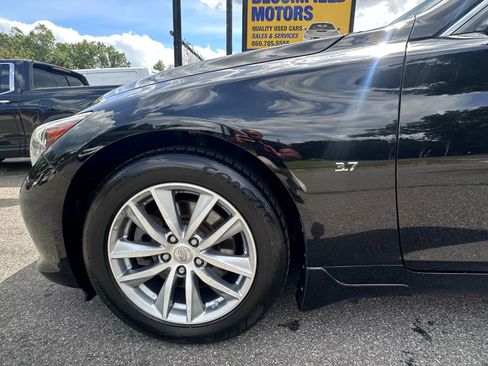 Used 2015 INFINITI Q50 Premium w/ Deluxe Touring Package image 9