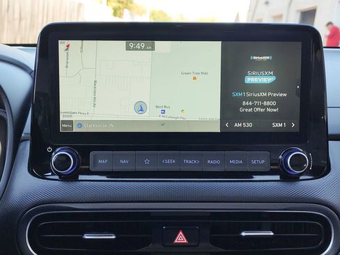 Used 2022 Hyundai Kona Limited image 12