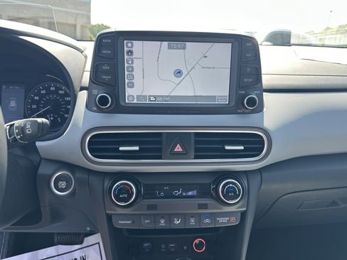 Used 2021 Hyundai Kona Ultimate FWD image 32