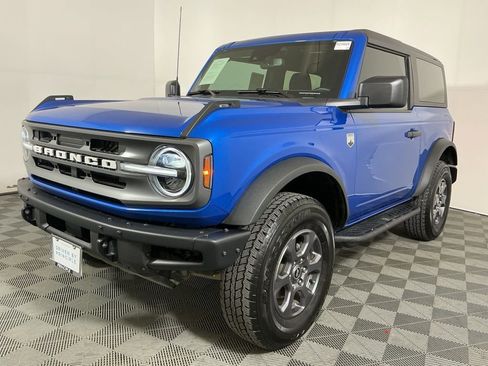 Used 2023 Ford Bronco Big Bend image 2