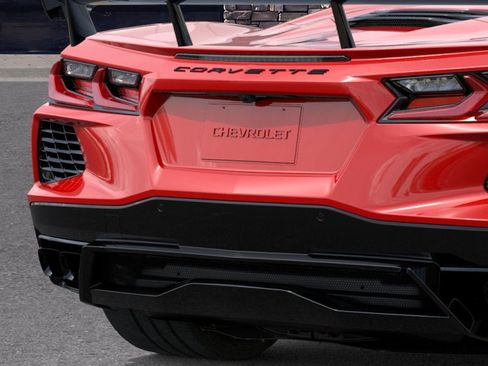 Used 2026 Chevrolet Corvette Stingray Premium Conv w/ Z51 Performance Package RWD image 14