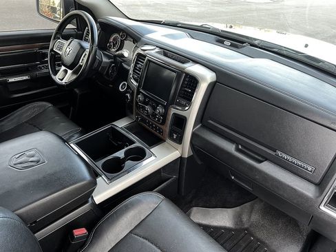 Used 2014 RAM 2500 Laramie image 11