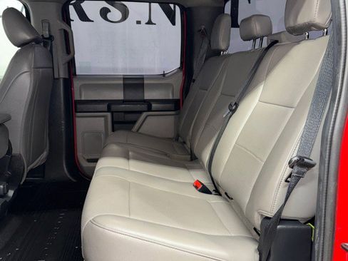 Used 2022 Ford F550 XL Crew Cab 203 4WD w/ Power Equipment Group image 29