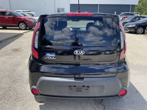 Used 2016 Kia Soul FWD image 7
