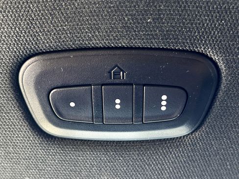 Certified 2022 RAM 1500 Limited image 45