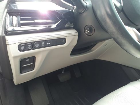 Used 2022 Acura MDX SH-AWD w/ Advance Package image 25