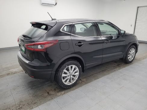 Used 2021 Nissan Rogue Sport S image 10