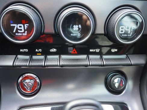 Used 2017 Jaguar F-TYPE R image 24