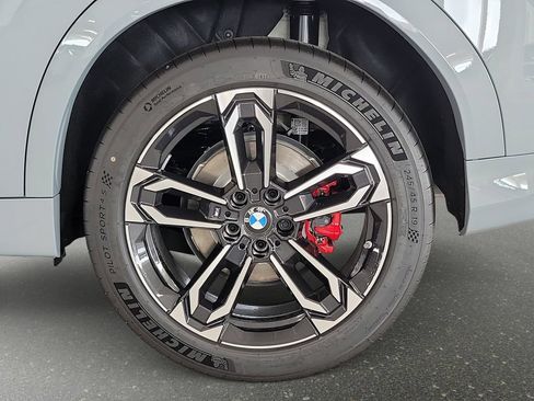 New 2026 BMW X2 xDrive28i w/ Technology Package AWD/4WD image 17