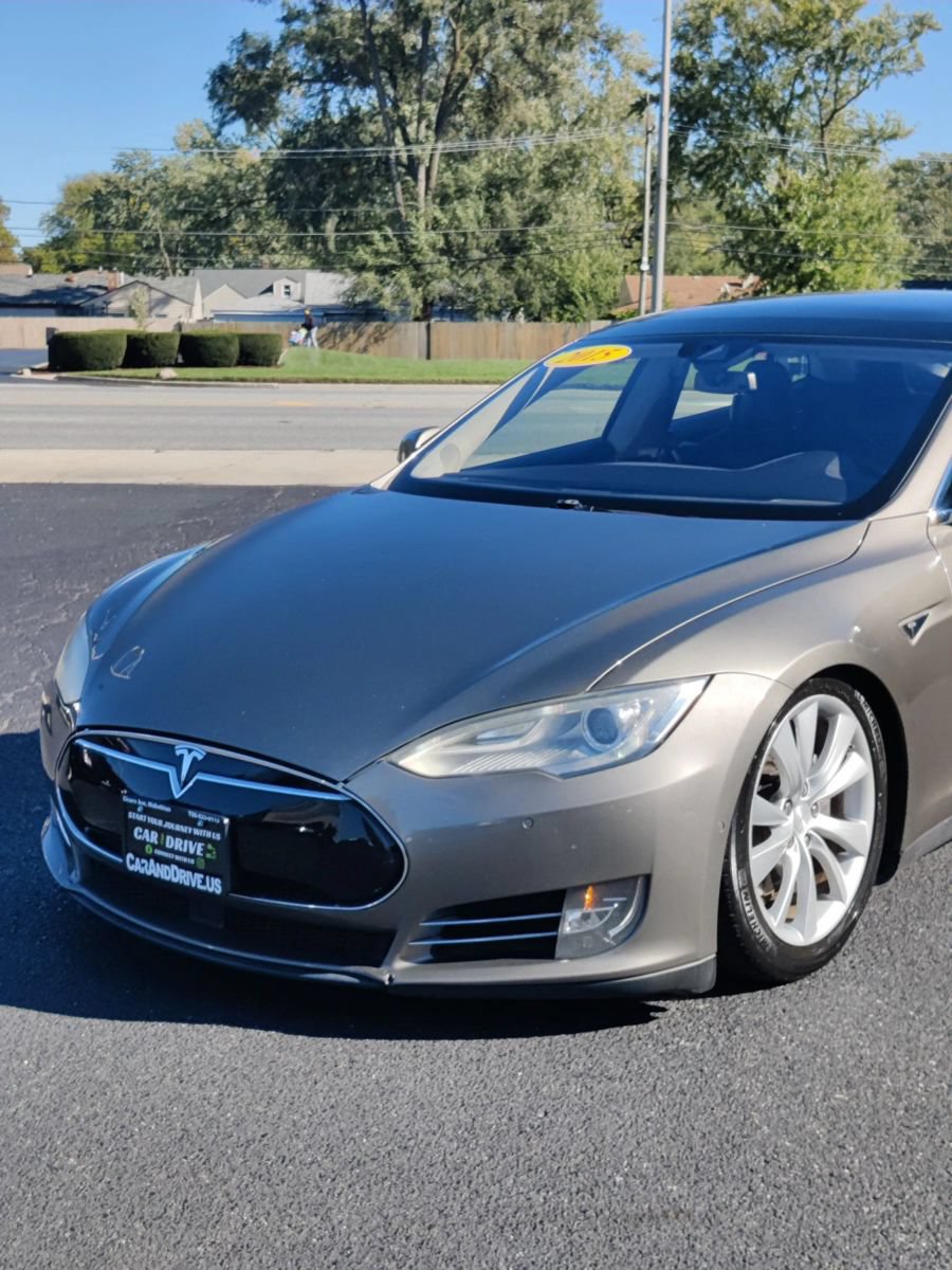 Used 2015 Tesla Model S 85D AWD/4WD image 2