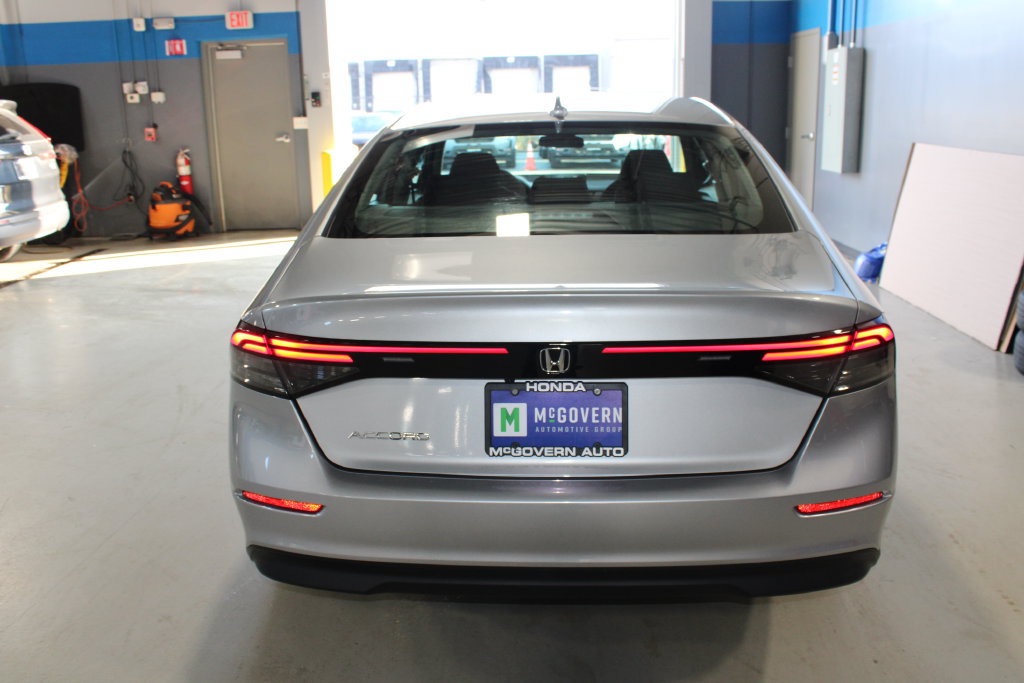 Used 2024 Honda Accord EX image 23