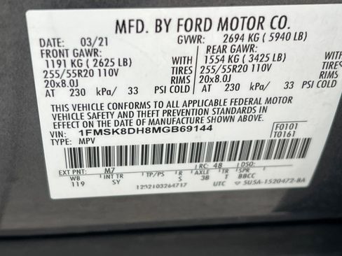 Used 2021 Ford Explorer XLT w/ Equipment Group 202A image 27