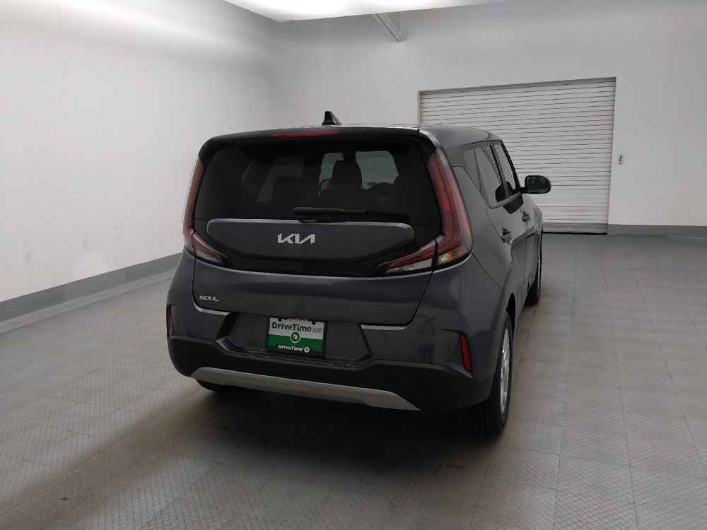 Used 2024 Kia Soul LX w/ Option Group 015 FWD image 7