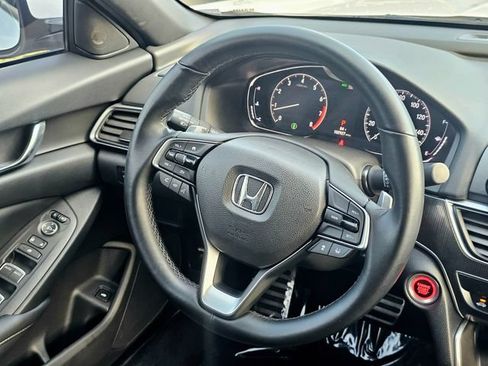 Used 2019 Honda Accord Sport image 30