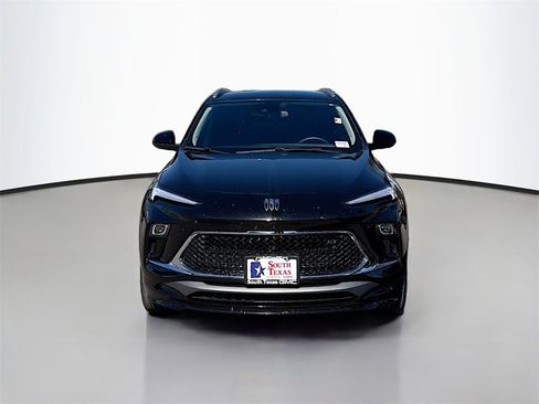 Used 2026 Buick Encore GX Sport Touring image 2