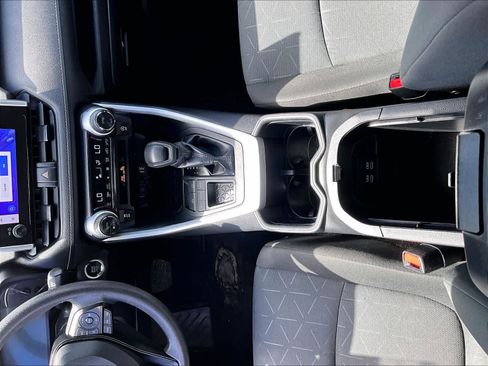 Used 2024 Toyota RAV4 XLE FWD image 26