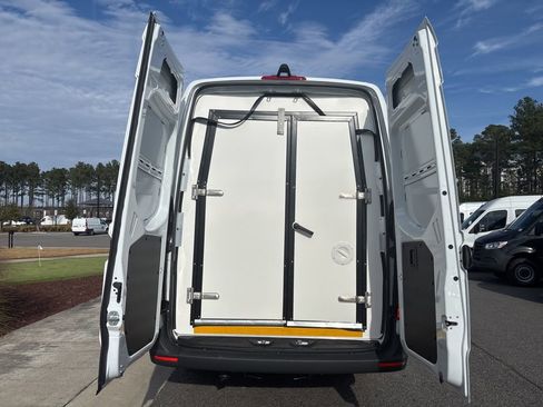 New 2026 Mercedes-Benz Sprinter 2500 image 13