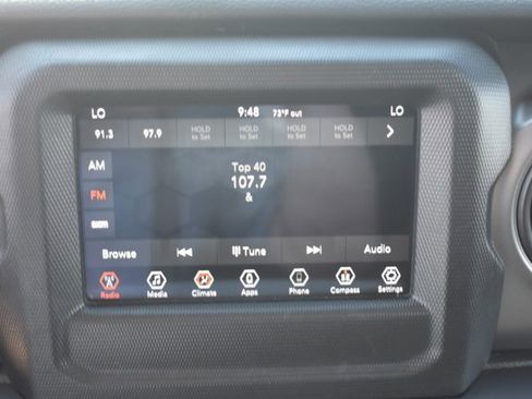 Used 2023 Jeep Wrangler Unlimited AWD/4WD image 23