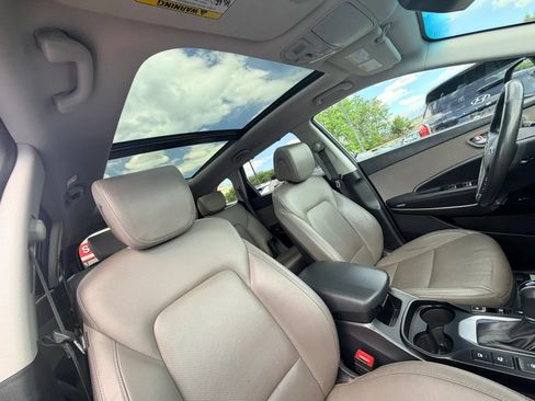 Used 2017 Hyundai Santa Fe FWD w/ SE Ultimate Tech Package 03 image 29
