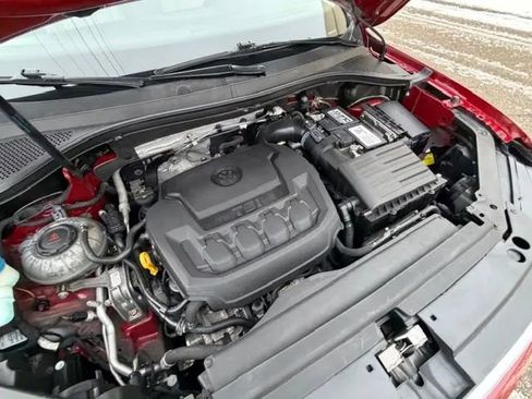 Used 2019 Volkswagen Tiguan SE w/ Panoramic Sunroof Package image 25